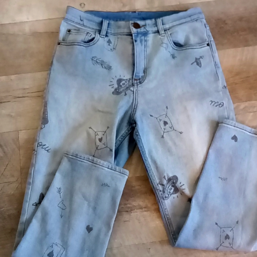 Urban Outfitters BDG Girlfriend Doodle Jeans